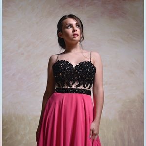 Camille’s black-and-pink formal dress size 00 petite